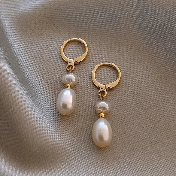 Brinco Pérola Dupla Ouro 18k.